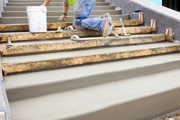 Concrete Steps Pouring in Springfield
