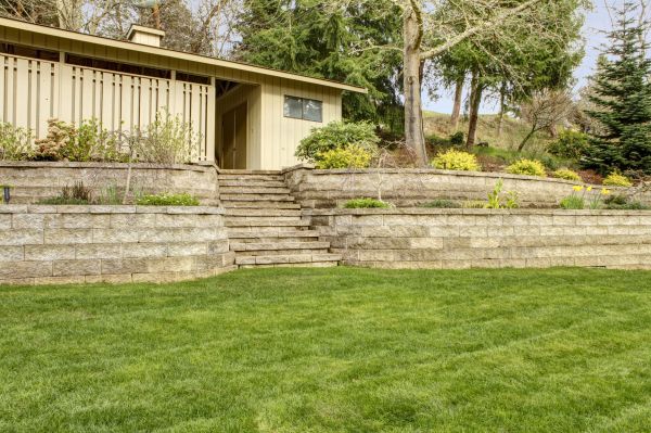Retaining Wall Construction in Springfield