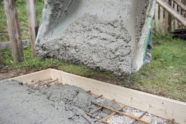 Yard Concrete Pouring in Springfield